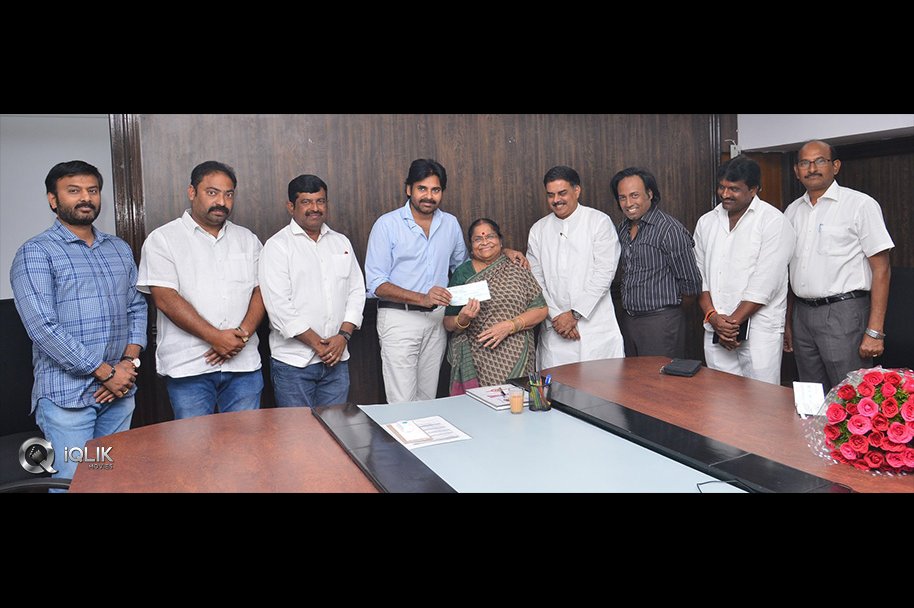 Pawan-Kalyan-Mother-Donation-For-Janasena-Party